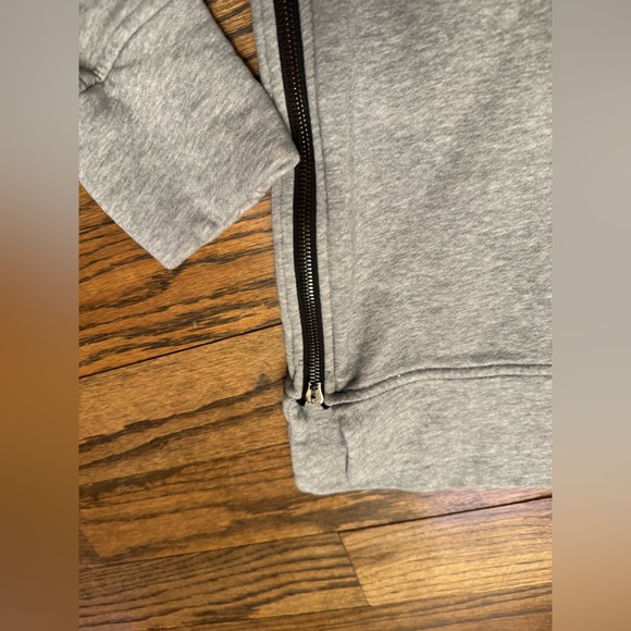 Varley Gray Zip Pocket Hoodie Sweatshirt Women’s Small - Picture 3 of 5